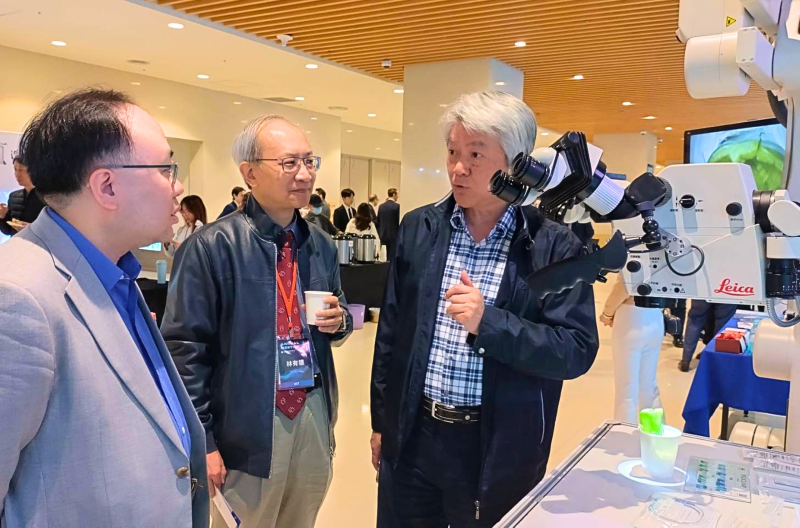  Leica ARveo 8 高階外科手術顯微鏡現場實際操作體驗